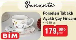 Benante Porselen Tabaklı Ayaklı Çay Fincanı 180 cc Benante Porselen Tabaklı Ayaklı Çay Fincanı 180 cc