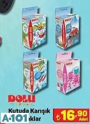 dolu oyuncak kutuda karışık oyuncaklar dolu oyuncak kutuda karışık oyuncaklar