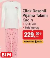 Çilek Desenli Pijama Takımı Kadın